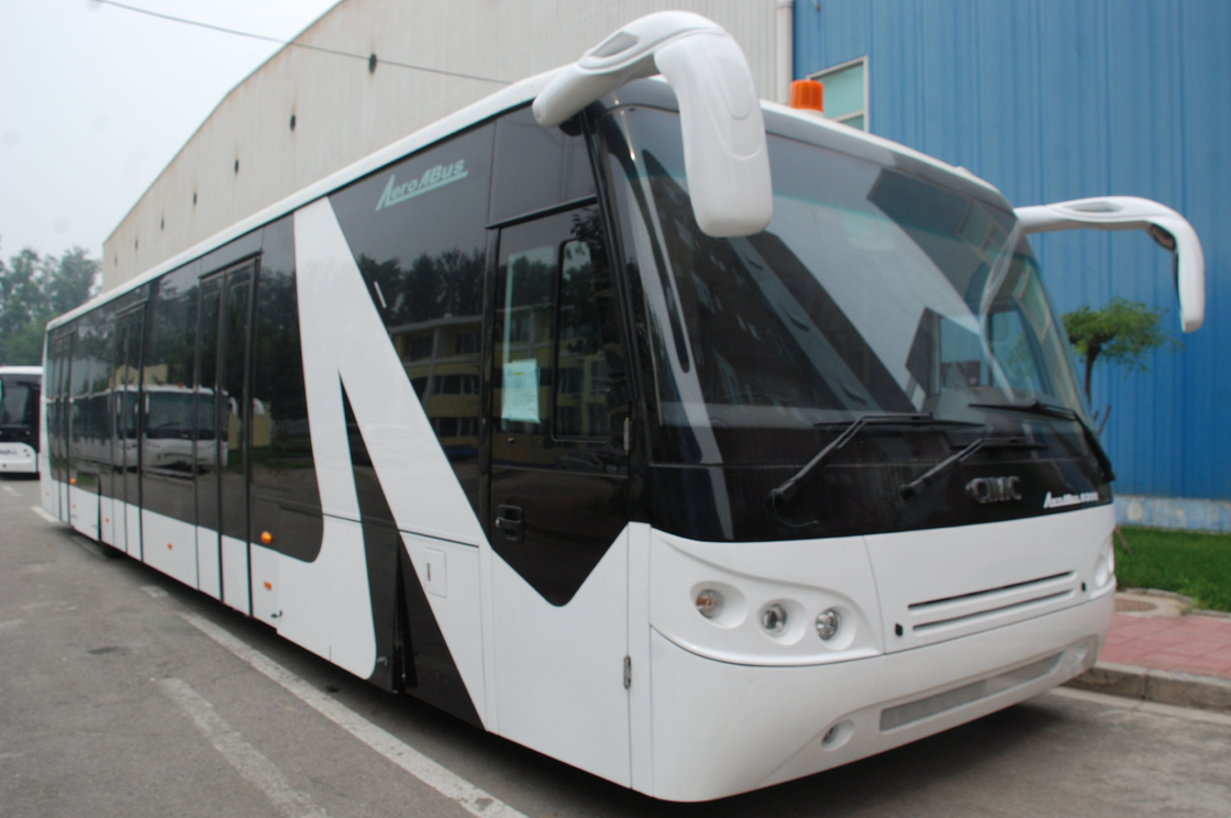Large Capacity Low Carbon Alloy Aero Bus City Airport Shuttle