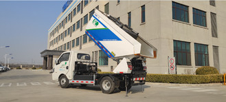 103kw Garbage Pickup Truck , Trash Removal Truck For Airport